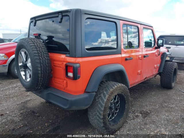 Photo 3 VIN: 1C4HJXDG3JW269060 - JEEP WRANGLER 