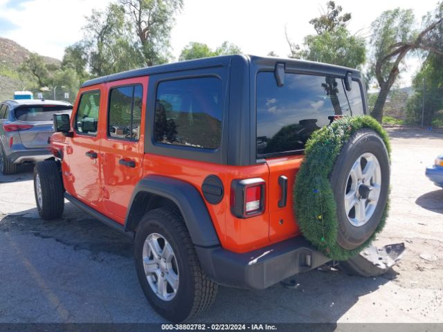 Photo 2 VIN: 1C4HJXDG3JW298414 - JEEP WRANGLER UNLIMITED 