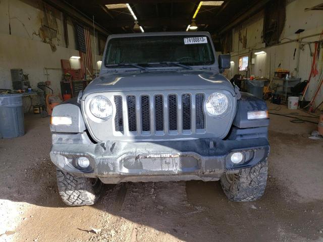 Photo 4 VIN: 1C4HJXDG3JW299367 - JEEP WRANGLER 