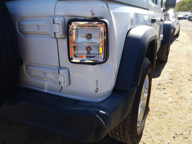 Photo 8 VIN: 1C4HJXDG3KW555394 - JEEP WRANGLER U 