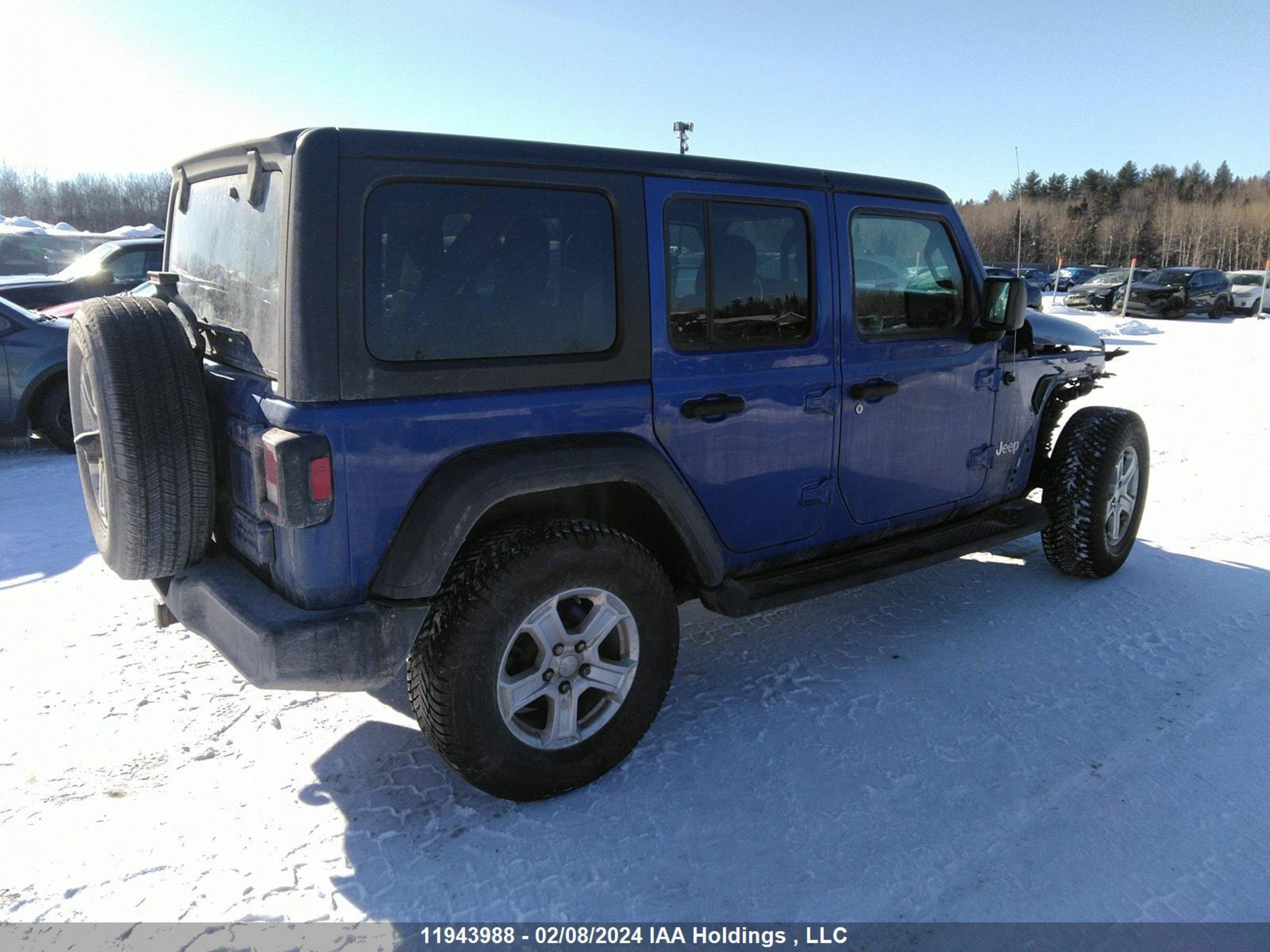 Photo 3 VIN: 1C4HJXDG3KW598424 - JEEP WRANGLER 