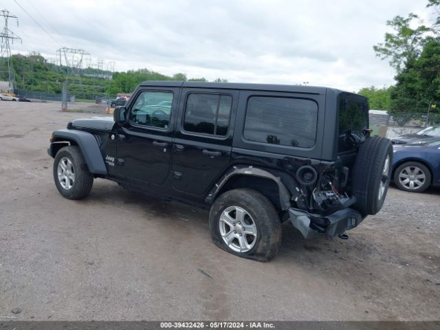 Photo 2 VIN: 1C4HJXDG3KW616355 - JEEP WRANGLER UNLIMITED 