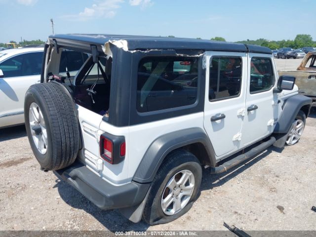 Photo 3 VIN: 1C4HJXDG3LW284810 - JEEP WRANGLER 