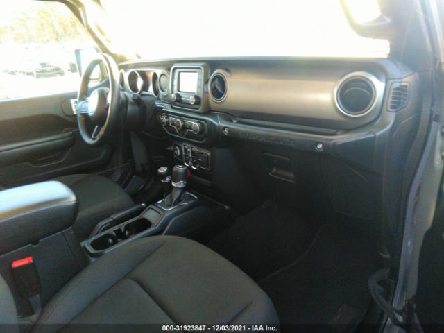 Photo 4 VIN: 1C4HJXDG3LW298223 - JEEP WRANGLER 