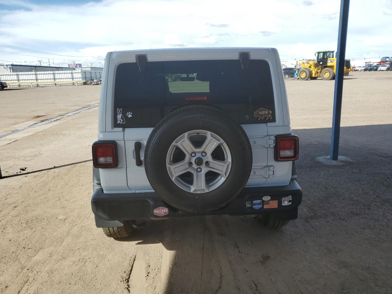 Photo 5 VIN: 1C4HJXDG3MW856069 - JEEP WRANGLER 