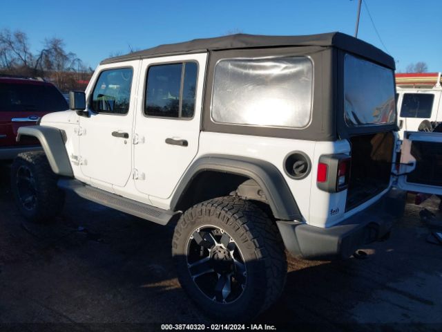 Photo 2 VIN: 1C4HJXDG4JW140244 - JEEP WRANGLER UNLIMITED 