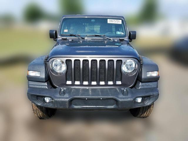 Photo 4 VIN: 1C4HJXDG4JW180355 - JEEP WRANGLER 