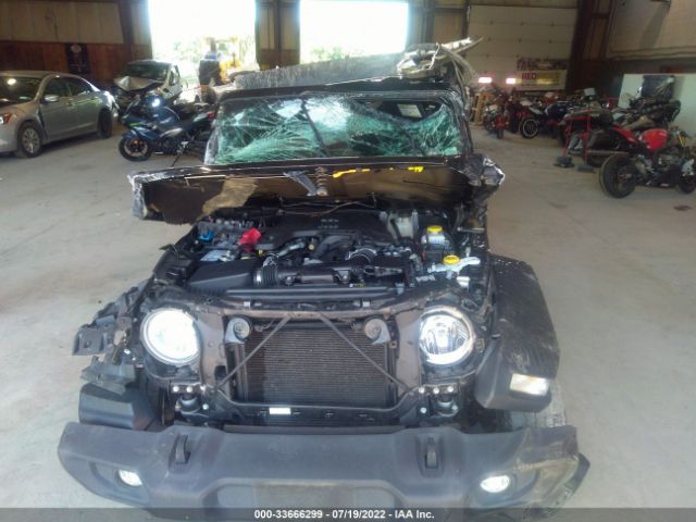 Photo 5 VIN: 1C4HJXDG4JW229991 - JEEP WRANGLER UNLIMITED 