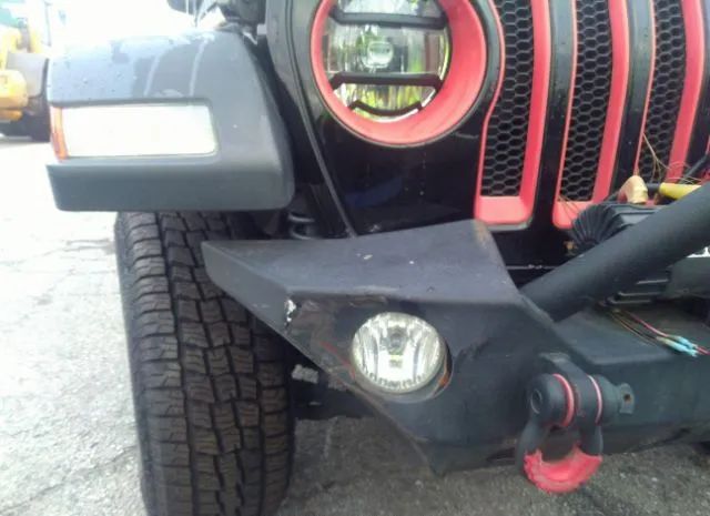 Photo 5 VIN: 1C4HJXDG4KW578053 - JEEP WRANGLER UNLIMITED 