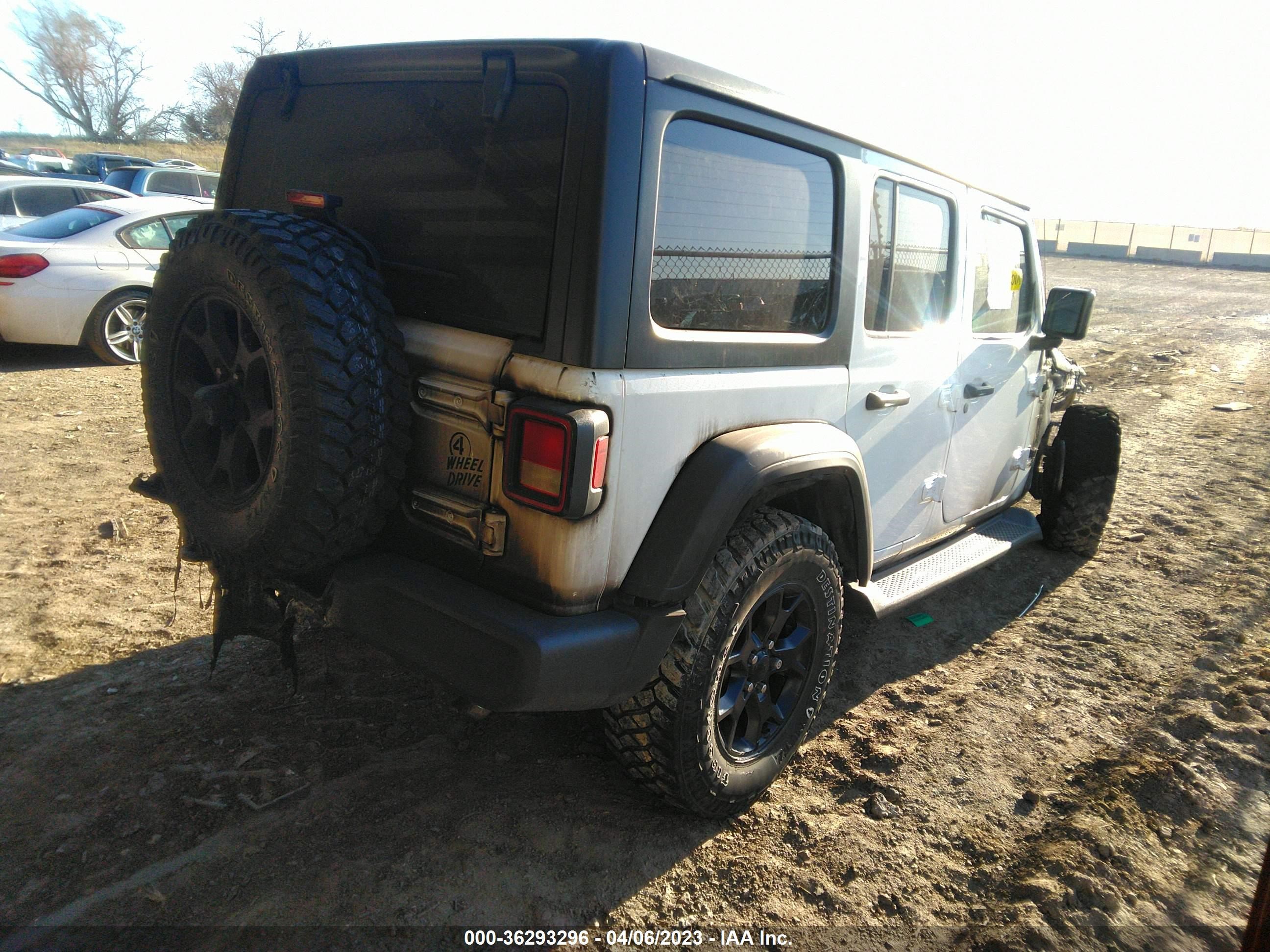 Photo 3 VIN: 1C4HJXDG4NW163741 - JEEP WRANGLER 