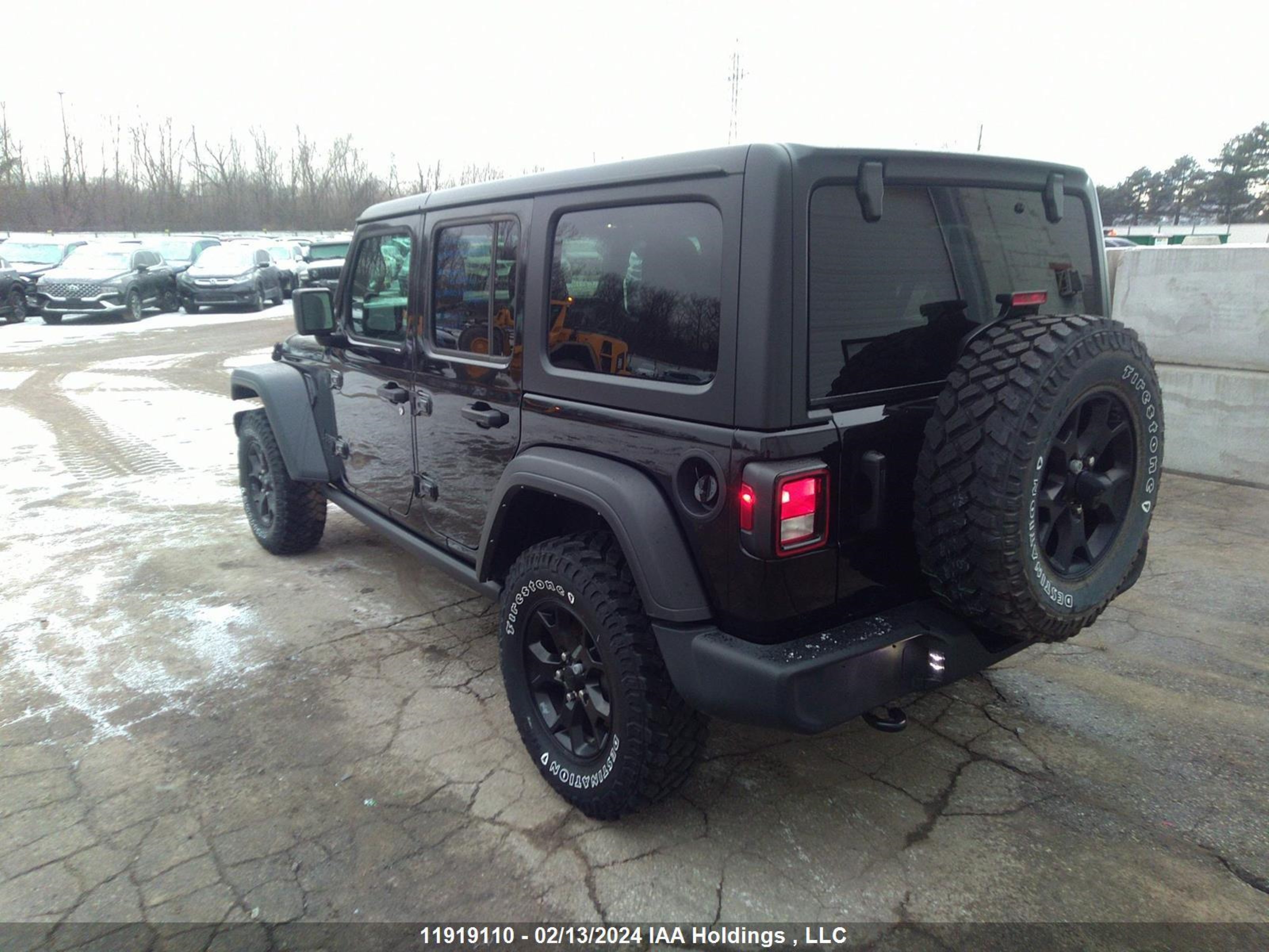 Photo 2 VIN: 1C4HJXDG4NW209438 - JEEP WRANGLER 