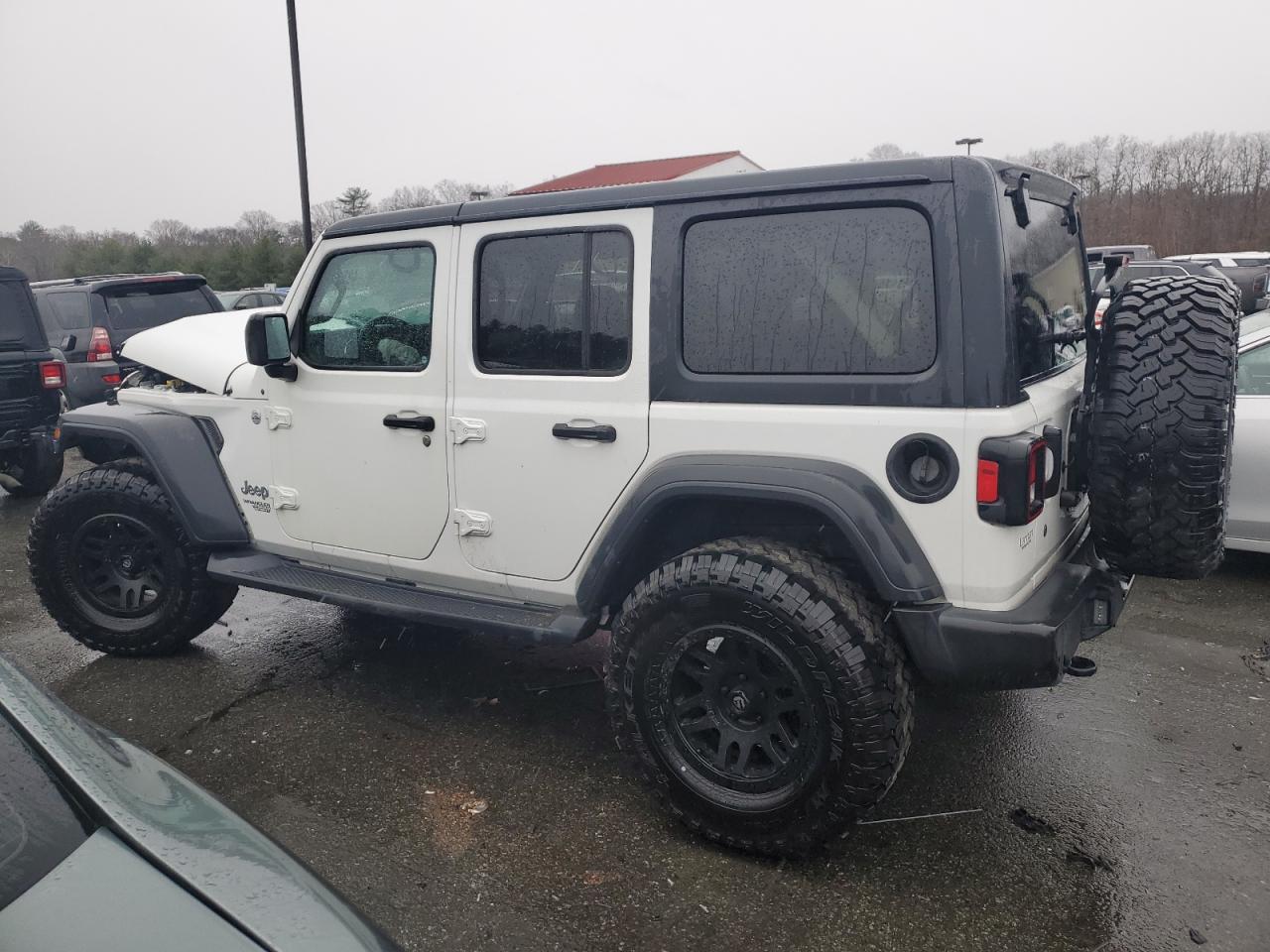 Photo 1 VIN: 1C4HJXDG5JW115417 - JEEP WRANGLER 