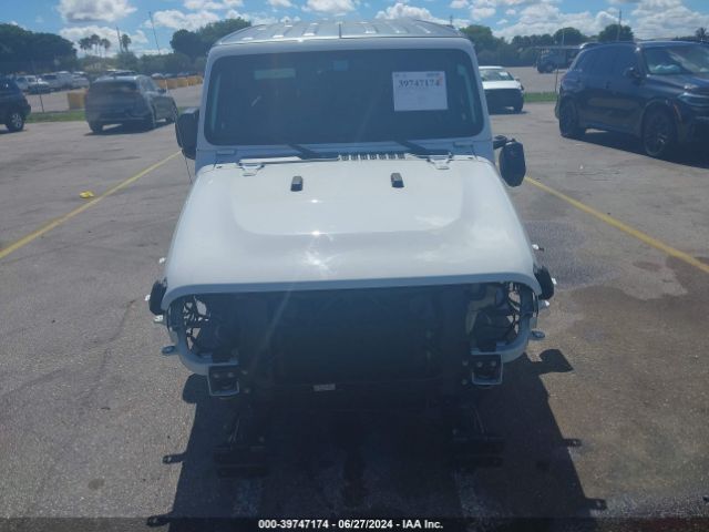 Photo 5 VIN: 1C4HJXDG5MW593194 - JEEP WRANGLER 