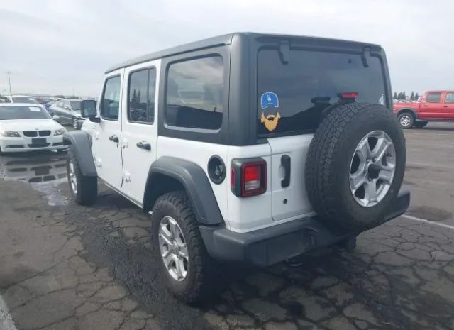 Photo 2 VIN: 1C4HJXDG6JW105320 - JEEP WRANGLER 