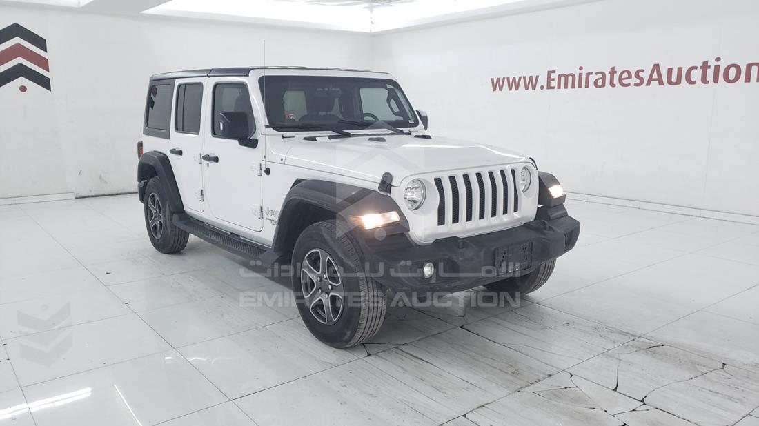 Photo 10 VIN: 1C4HJXDG6JW126247 - JEEP WRANGLER 