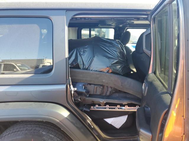 Photo 9 VIN: 1C4HJXDG6JW147390 - JEEP WRANGLER U 