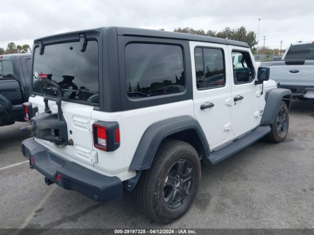 Photo 3 VIN: 1C4HJXDG6JW320292 - JEEP WRANGLER UNLIMITED 