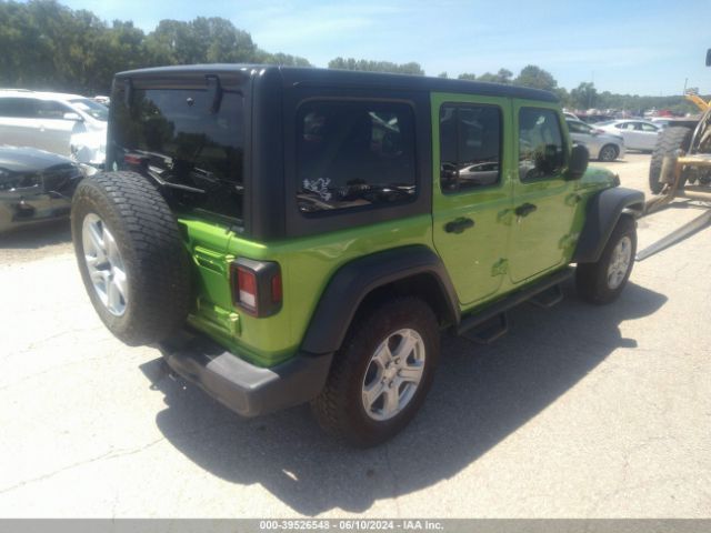 Photo 3 VIN: 1C4HJXDG6JW324343 - JEEP WRANGLER 