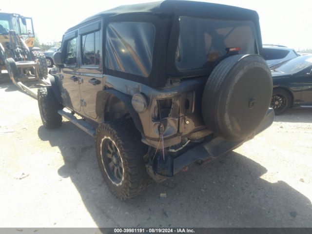 Photo 2 VIN: 1C4HJXDG6KW516931 - JEEP WRANGLER 