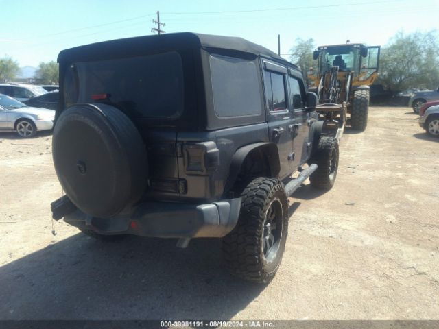 Photo 3 VIN: 1C4HJXDG6KW516931 - JEEP WRANGLER 