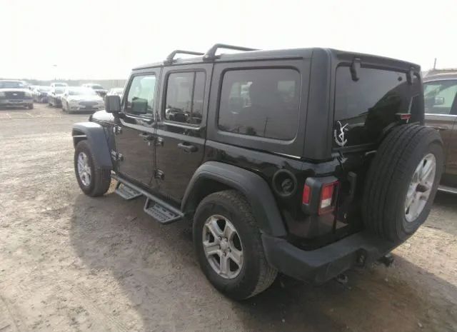 Photo 2 VIN: 1C4HJXDG7JW234666 - JEEP WRANGLER UNLIMITED 