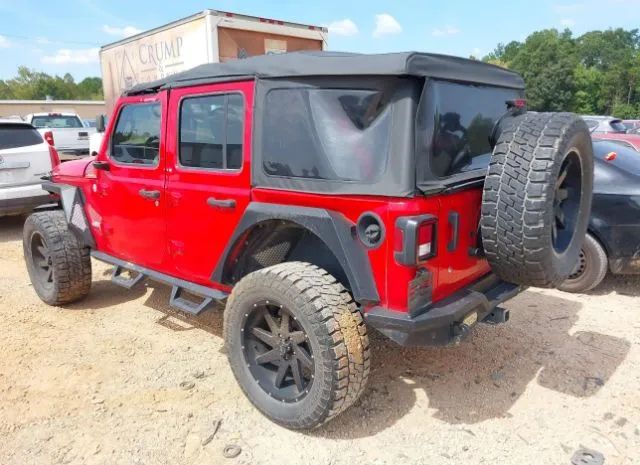 Photo 2 VIN: 1C4HJXDG7JW303680 - JEEP WRANGLER 