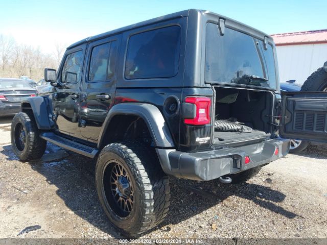 Photo 2 VIN: 1C4HJXDG8JW114682 - JEEP WRANGLER UNLIMITED 