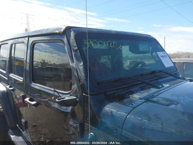 Photo 5 VIN: 1C4HJXDG8JW114682 - JEEP WRANGLER UNLIMITED 