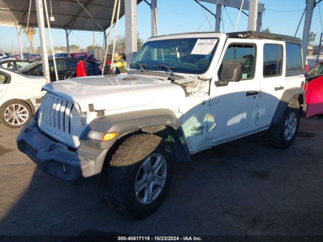 Photo 1 VIN: 1C4HJXDG8JW134740 - JEEP WRANGLER 