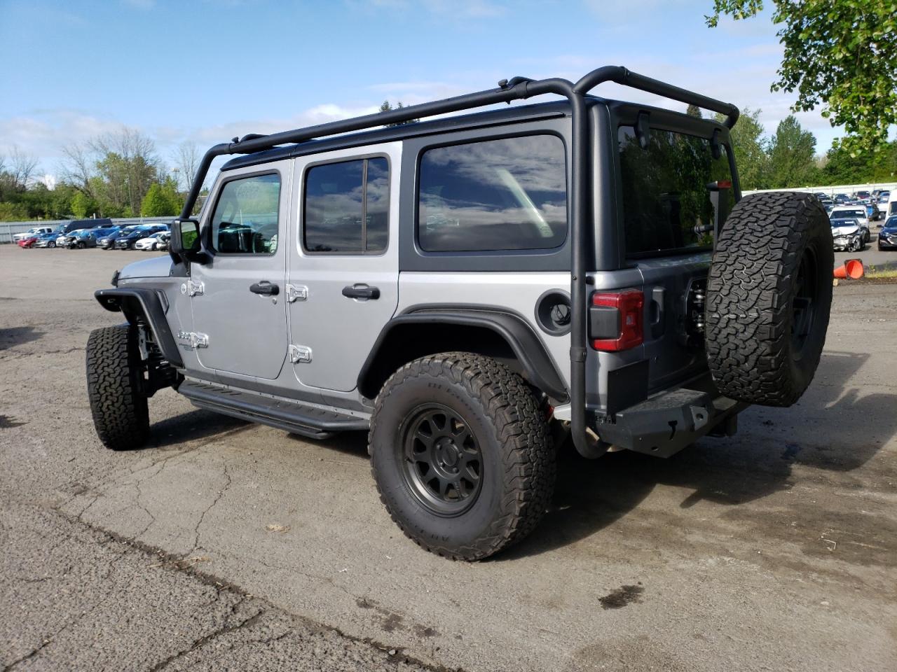 Photo 1 VIN: 1C4HJXDG8JW148797 - JEEP WRANGLER 