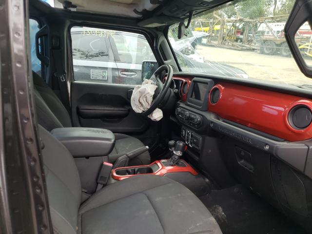 Photo 4 VIN: 1C4HJXDG8JW177555 - JEEP WRANGLER U 