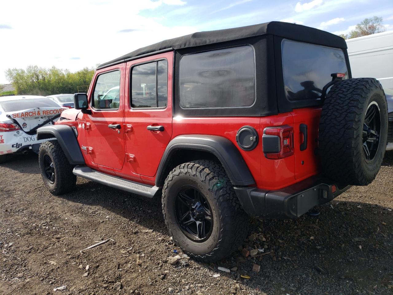 Photo 1 VIN: 1C4HJXDG8JW183940 - JEEP WRANGLER 