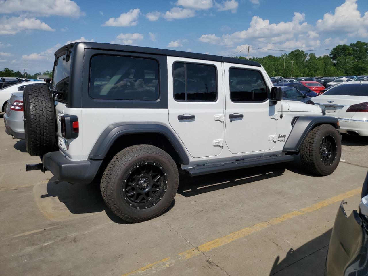 Photo 2 VIN: 1C4HJXDG8KW539188 - JEEP WRANGLER 