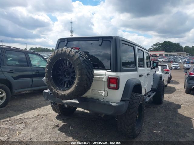 Photo 3 VIN: 1C4HJXDG8LW240964 - JEEP WRANGLER 