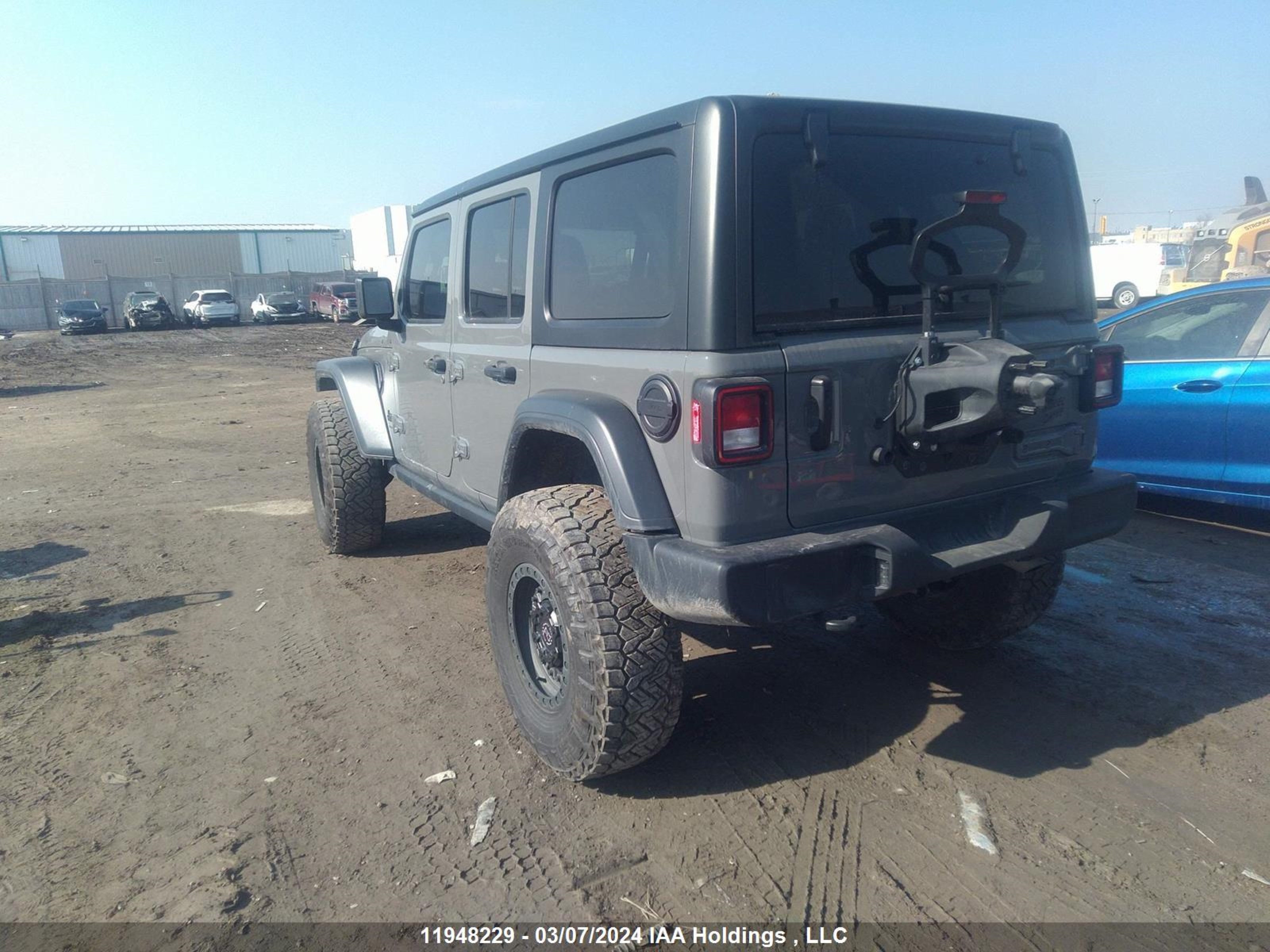 Photo 2 VIN: 1C4HJXDG8PW563109 - JEEP WRANGLER 