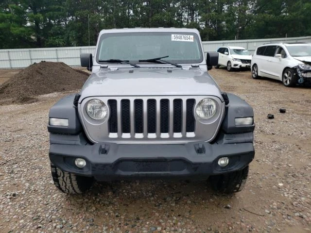 Photo 4 VIN: 1C4HJXDG9JW126677 - JEEP WRANGLER U 