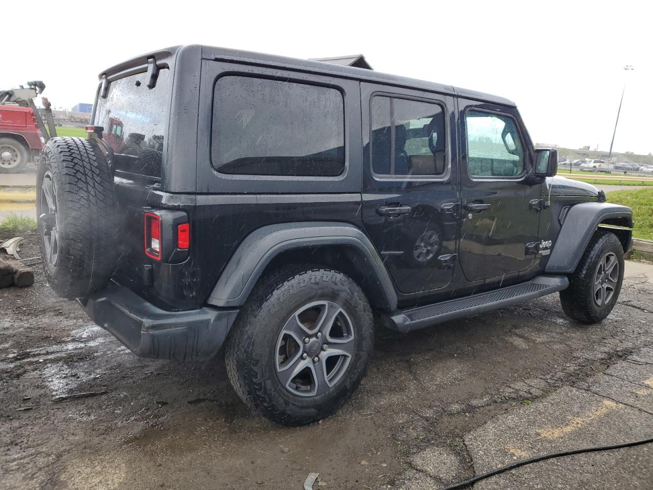 Photo 2 VIN: 1C4HJXDG9KW561345 - JEEP WRANGLER 