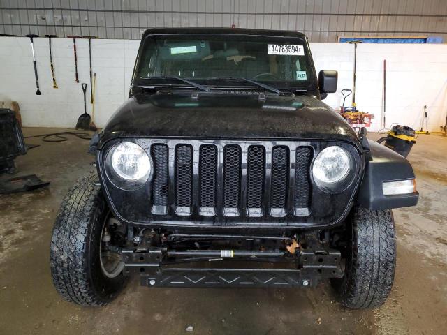 Photo 4 VIN: 1C4HJXDGXJW152642 - JEEP WRANGLER U 