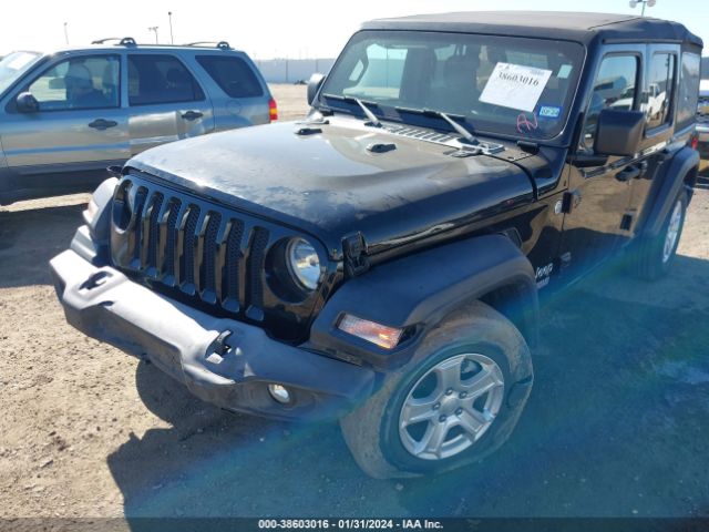 Photo 1 VIN: 1C4HJXDGXJW158442 - JEEP WRANGLER UNLIMITED 