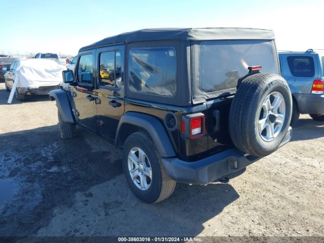 Photo 2 VIN: 1C4HJXDGXJW158442 - JEEP WRANGLER UNLIMITED 