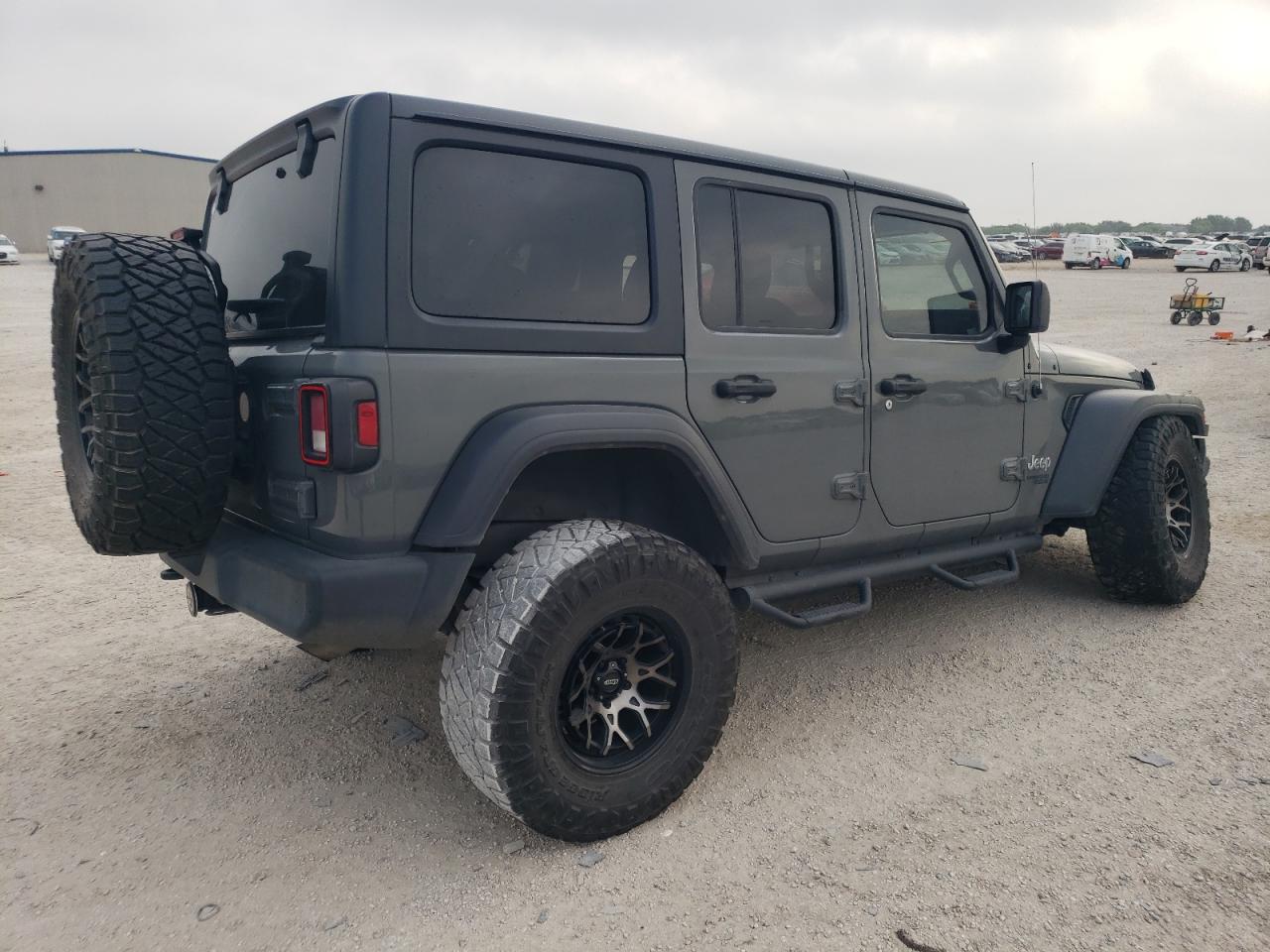 Photo 2 VIN: 1C4HJXDGXLW342945 - JEEP WRANGLER 