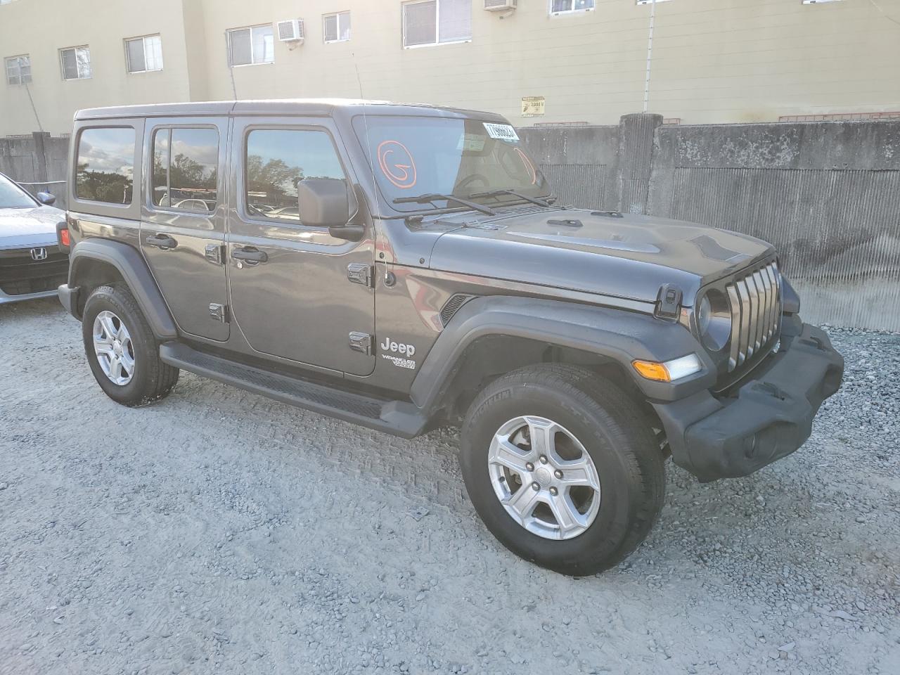 Photo 3 VIN: 1C4HJXDN0KW595401 - JEEP WRANGLER 