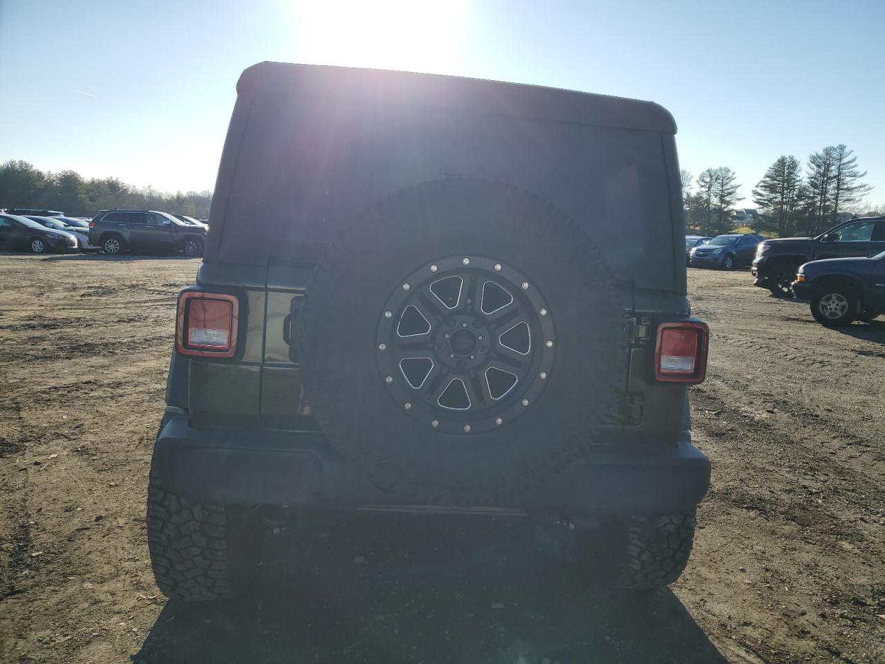 Photo 5 VIN: 1C4HJXDN0MW518109 - JEEP WRANGLER 