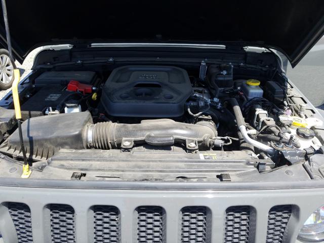 Photo 6 VIN: 1C4HJXDN1JW267693 - JEEP WRANGLER U 