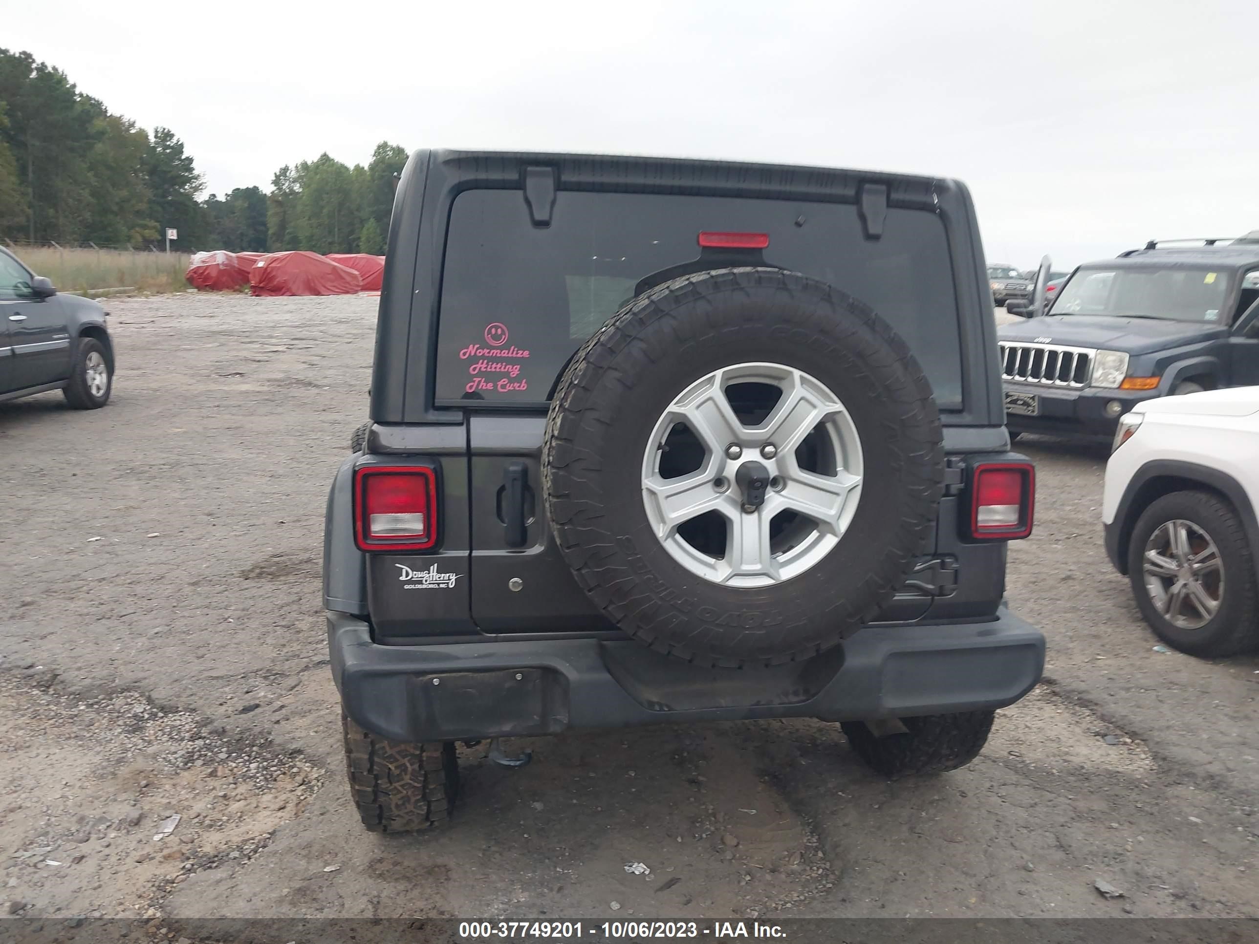 Photo 14 VIN: 1C4HJXDN1KW624744 - JEEP WRANGLER 