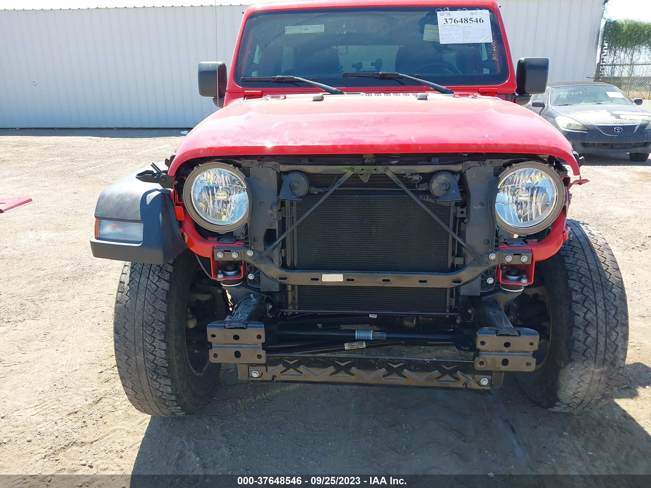 Photo 12 VIN: 1C4HJXDN1MW507197 - JEEP WRANGLER 