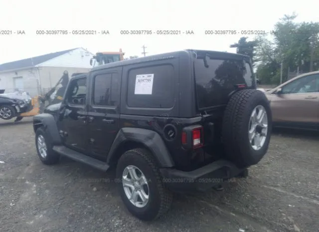 Photo 2 VIN: 1C4HJXDN2MW607633 - JEEP WRANGLER 