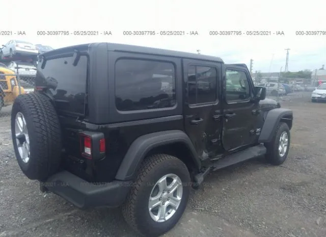 Photo 3 VIN: 1C4HJXDN2MW607633 - JEEP WRANGLER 