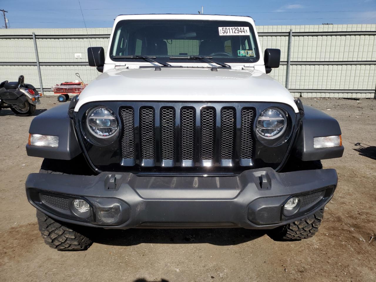 Photo 4 VIN: 1C4HJXDN2NW265215 - JEEP WRANGLER 