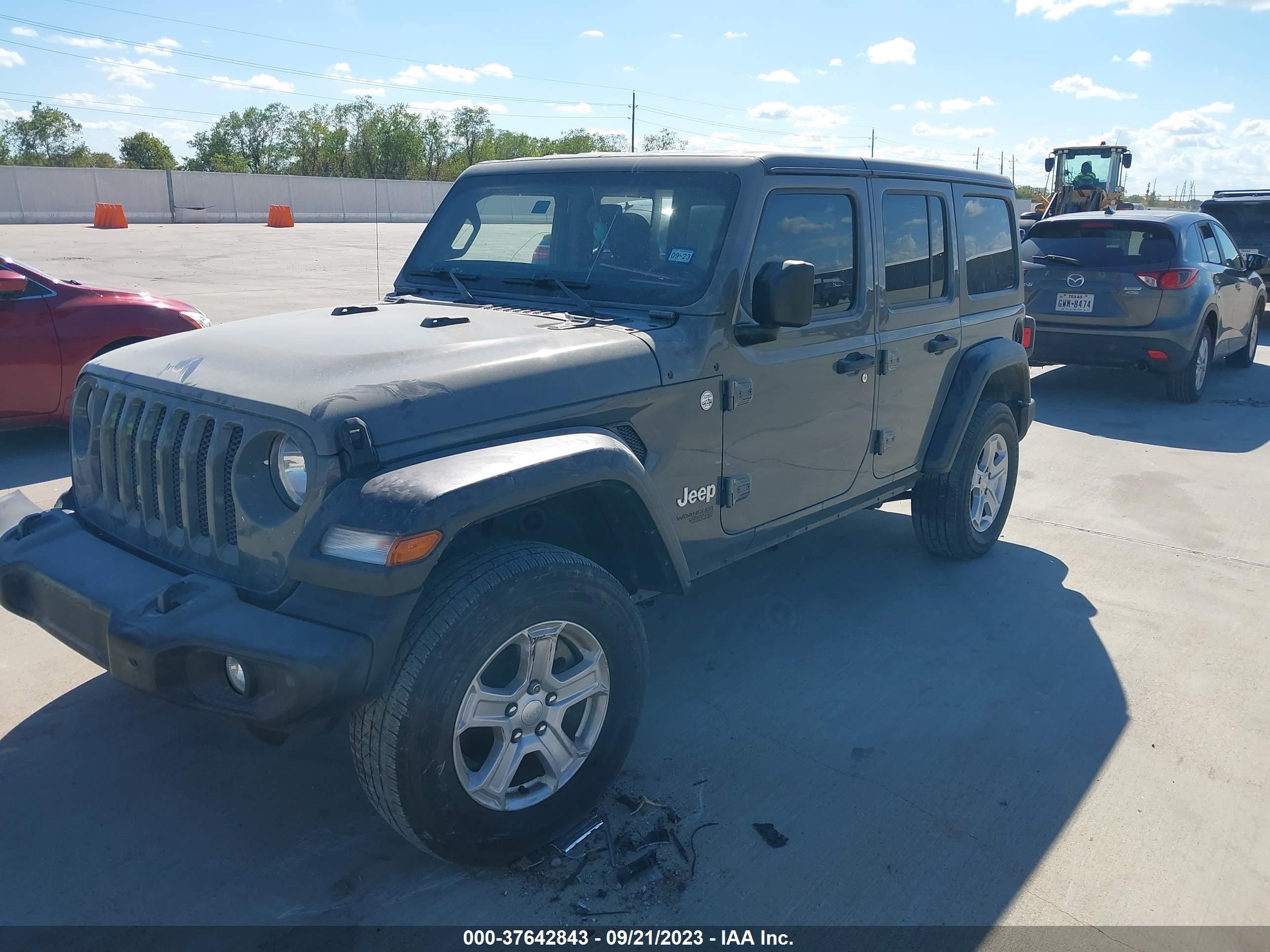 Photo 1 VIN: 1C4HJXDN3JW206491 - JEEP WRANGLER 